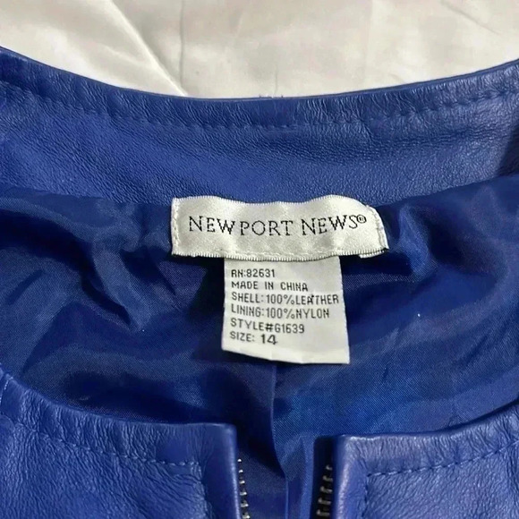 Newport News royal blue leather jacket. Zip front, round color. Size 14 - Picture 2 of 6